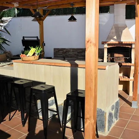 Lluna Sitges 15 Minutes Drive From Sitges Swimming Pool Xxl 16 People Villa